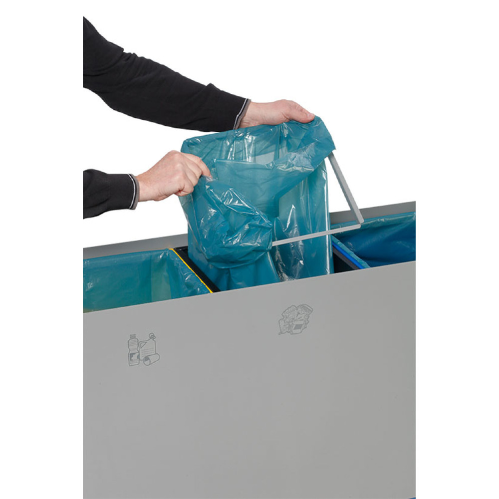 Recyclingstation 'Cubo Trella' mit abnehmbarem Kopfteil